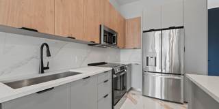 Leksa at Cityplace Gallery 123