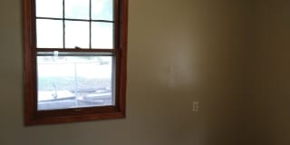 212 South Lincoln Avenue Gallery 7