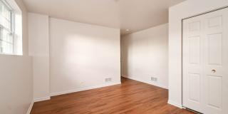 35 Thomas Court Gallery 30