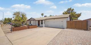 3 bed/2 bath Mesa home with a pool Gallery 4