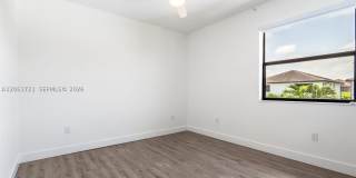 8900 NW 161st Ter Gallery 38