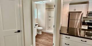 $1,595 Clovis Cottage,  1 Bed / 1 bath - 5th & Sunnyside Ave. / Solar Included! Gallery 15