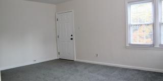 102 Paterson Ave Gallery 4