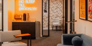 The Frankie Gallery 24