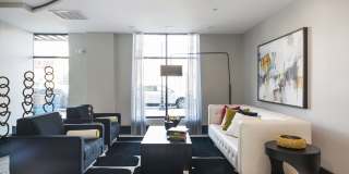 One William Gallery 38