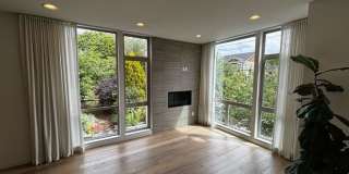Modern Tri-Story in the heart of Capitol Hill Gallery 21