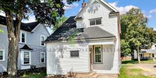 3 Bedroom Eastown Home! AVAILABLE NOW! Gallery 24