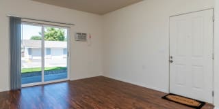 Center Pointe Apartments Gallery 15