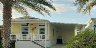 211 NE Coastal Gallery 1