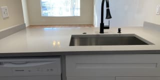 10038 Twin Lakes Dr Gallery 1