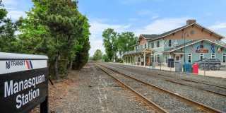 162A Main Street Gallery 43