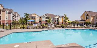 Otarre Pointe Gallery 19