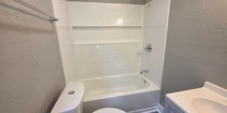Newly updated 3 bedroom 1 bath house in Upper Hill! Gallery 19