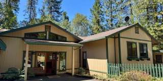 Spacious 3-bedroom, 2-bath multi-family home Gallery 1