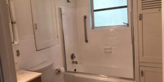 67 W North Shore Avenue Gallery 11