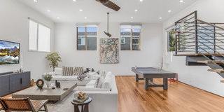 661 Broadway Street Gallery 5