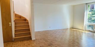 Hyde Park Town-House for Rent Gallery 9