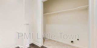 256 West Jefferson Avenue Gallery 17