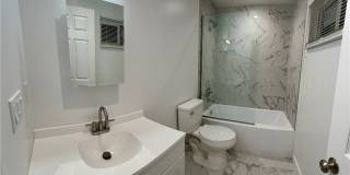 18654 Runnymede St. 1/2 1/2 Gallery 8