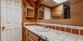 Centrally Located 4-Bed, 2-Bath Tucson Rental – Near U of A Gallery 29