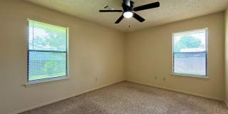Gorgeous Brick Home for Rent! - 3 Bedroom, 2 Bath, 2 Car garage - 1,797 sf Gallery 18