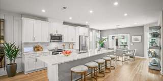 43756 TRANSIT Square Gallery 14