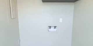 2 bedroom townhome in Oakwood, GA Gallery 10