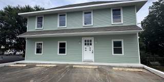 32 East 4th Street Gallery 1