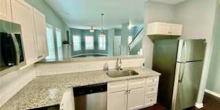 294 SW Bass SW Gallery 25
