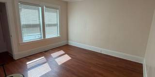 325 Rogers St Gallery 21
