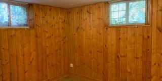 1422 W Oak St Bsmt UNIT Gallery 19