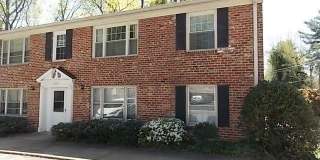 2405 BARRACKS CT Gallery 1
