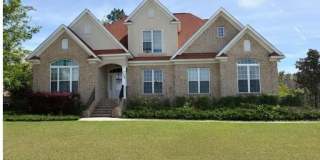 3032 Drakeshore Drive Gallery 1