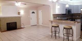 512 East Strawbridge Avenue Gallery 1