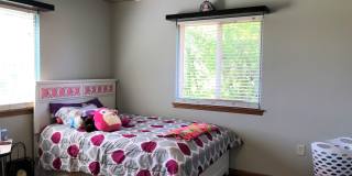 Fenced-in Yard + West Side of Manhattan + Washer & Dryer Included + 2-Car Garage! Available July 3rd! Gallery 11