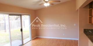 Updated 2bd/1ba North Highlands Duplex with Garage Gallery 7