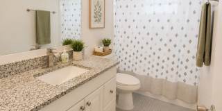 Move-In Special! Beautiful 2BR/1BA Apartment – Up to $1,000 Off Gallery 15