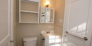 3206-3210 Gallery 14