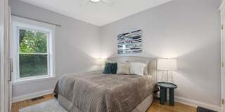 3805 N Ravenswood, Gallery 10