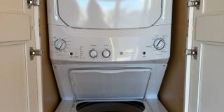 Nicely remodeled 1 bedroom Suite, All utilities paid + WiFi Gallery 29