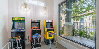 Aspect Gallery 26
