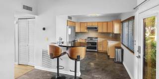 1954 Cherokee Bluff Drive Gallery 9