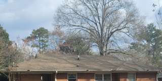 Fully Furnished and Move-in Ready: Charming 2BR/1BA Home Gallery 4