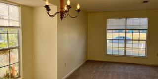 Great location! — Bluebonnet, Jefferson, and I-10 Area. Great location! — Bluebonnet, Jefferson, and I-10 Area. Gallery 6