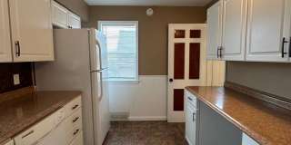 Charming Ranch Home in Morton Meadows – Updated & Full of Character Gallery 9