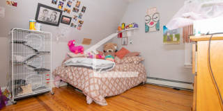 Great 7 Bed 2.5 Bath Available 9/1/26 Gallery 13