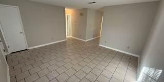 Northeast Pensacola - Harbour Square - 2 bedroom, 1 bathroom Gallery 5