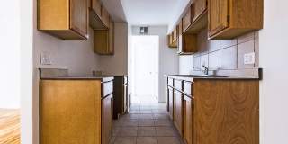 2041 E 75th Gallery 12