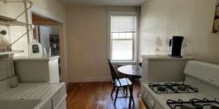 Sunny, Spacious Brighton / Cleveland Circle Area 1 Bed on Strathmore Rd.  NO FEE Gallery 7