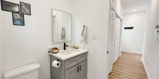 1200 Willow Drive Gallery 12